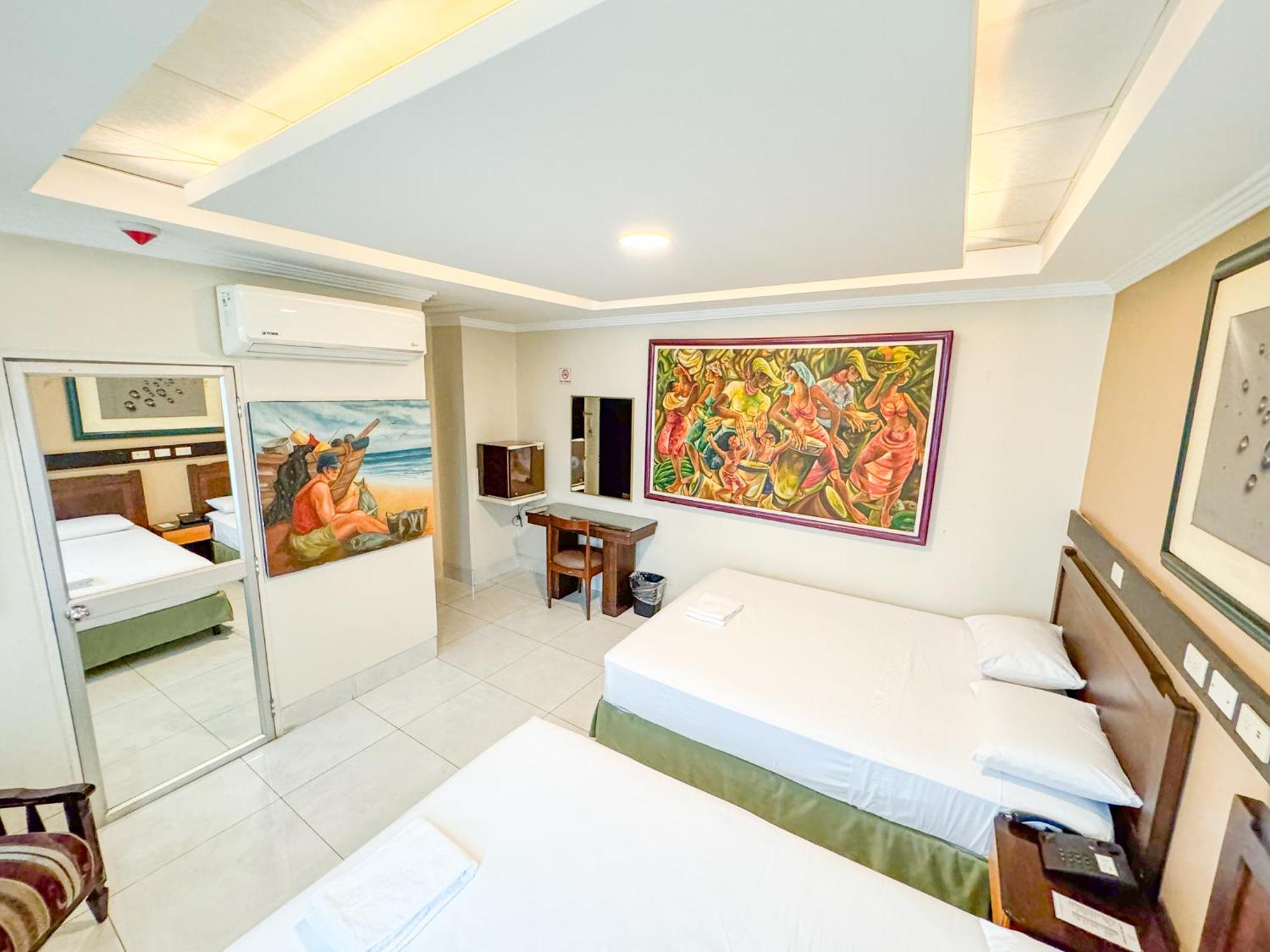 Gh Alexander Hotel Guayaquil Exterior photo